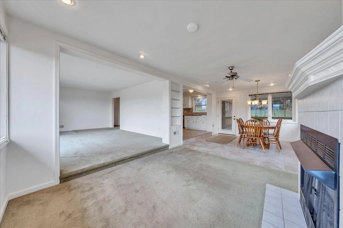 1501 Brushy Mountain DR - Photo 11