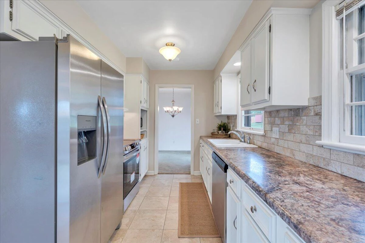 1501 Brushy Mountain DR - Photo 17