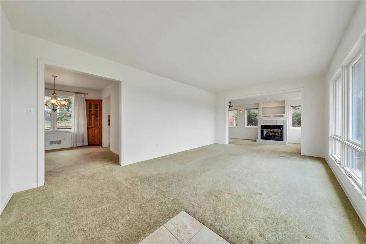 1501 Brushy Mountain DR - Photo 3