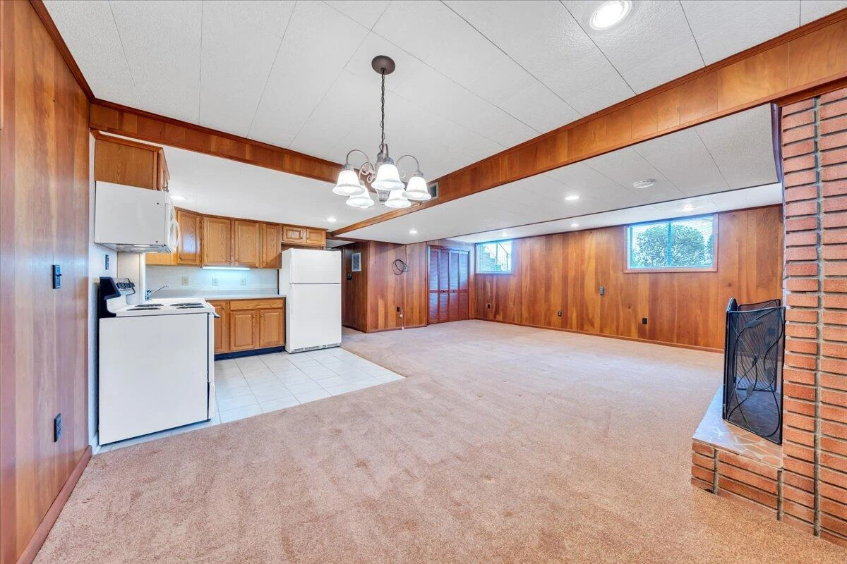 1501 Brushy Mountain DR - Photo 32