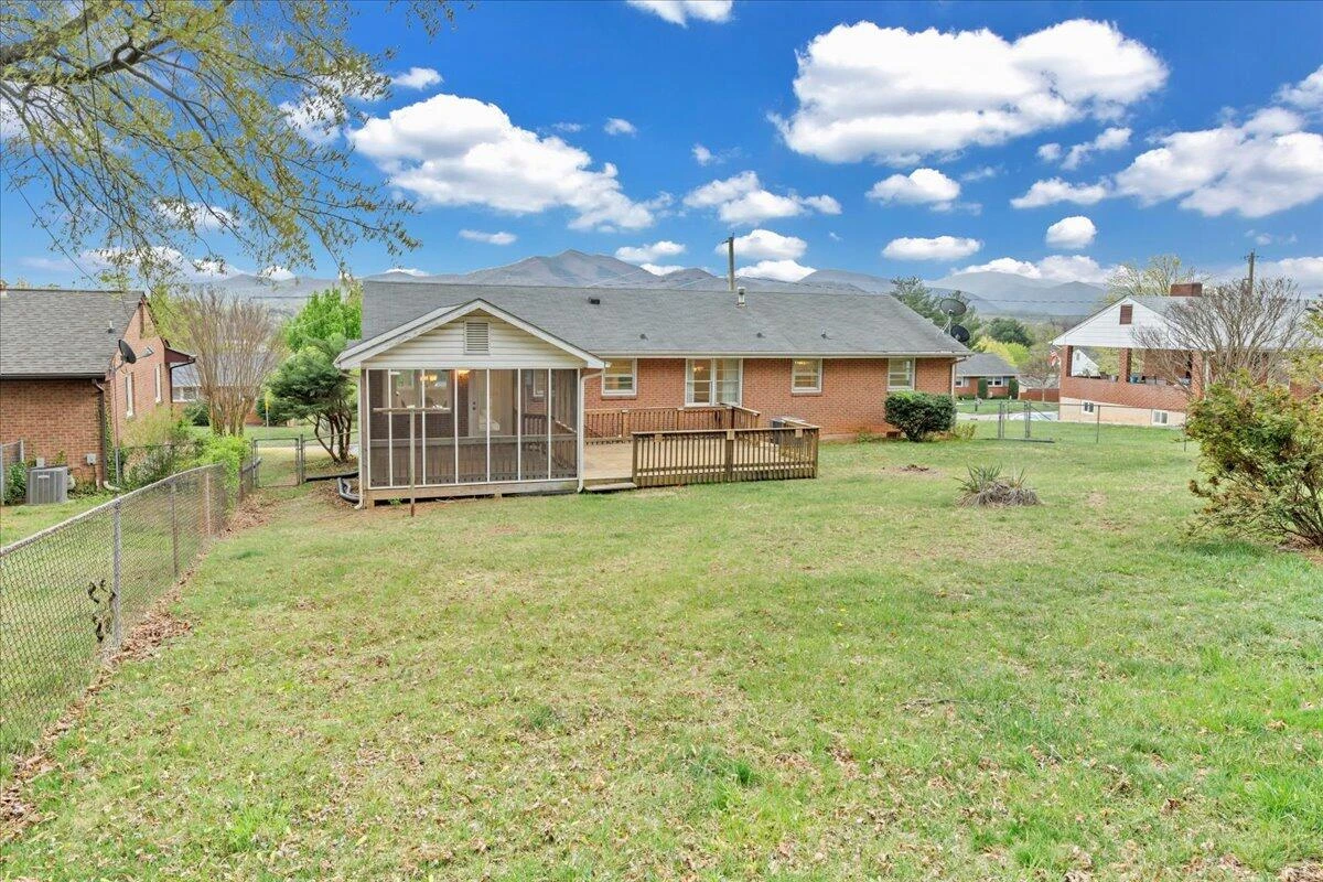 1501 Brushy Mountain DR - Photo 43