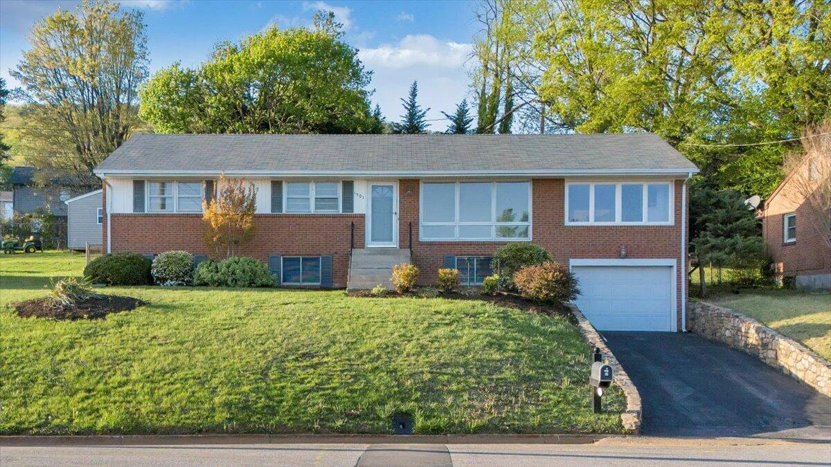 1501 Brushy Mountain DR - Photo 48