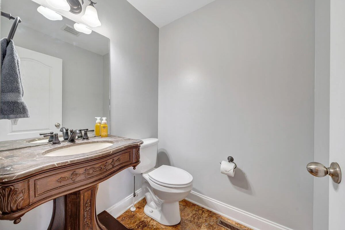 1049 Haymore DR - Photo 14