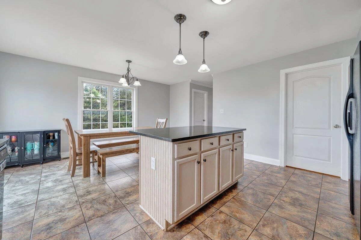 1049 Haymore DR - Photo 25