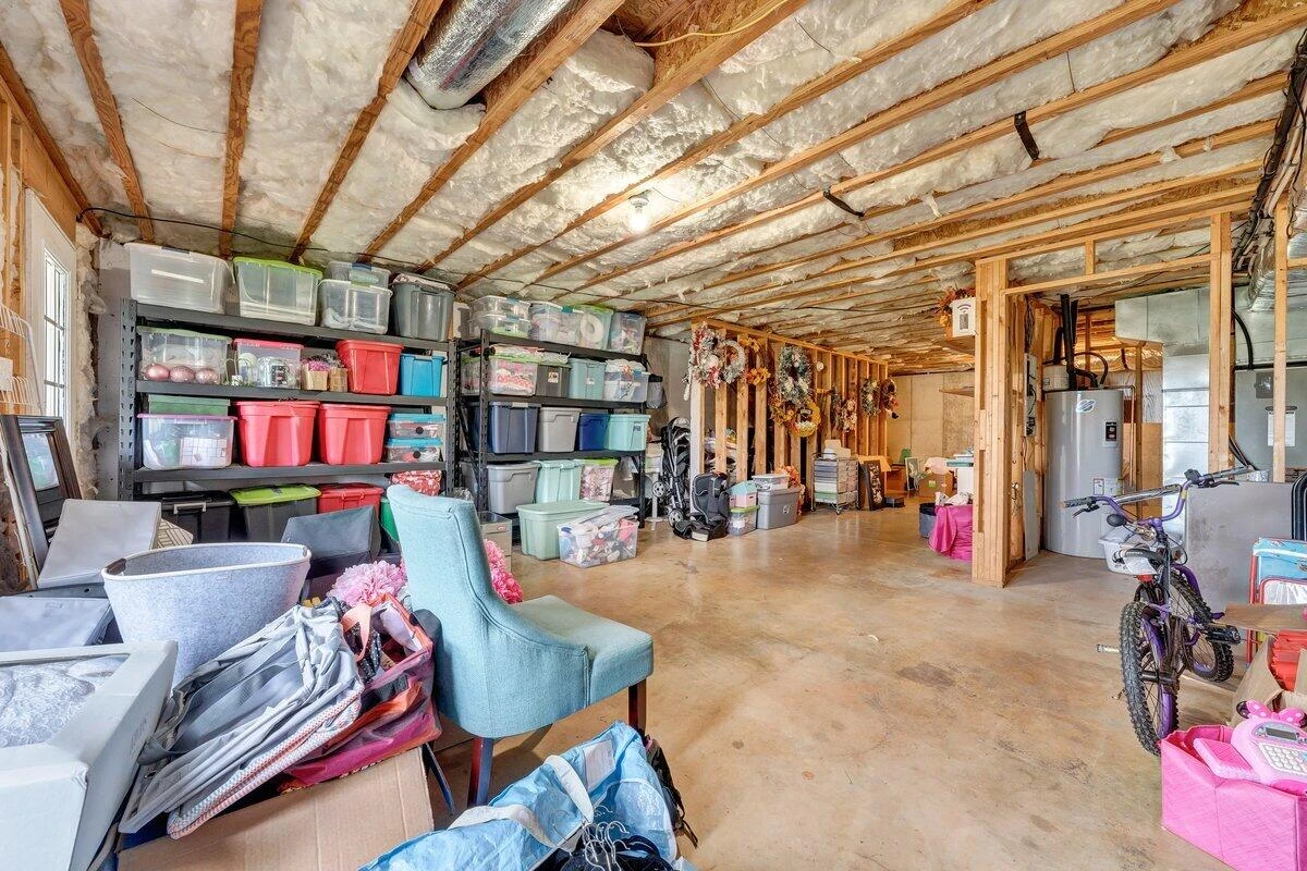 1049 Haymore DR - Photo 40