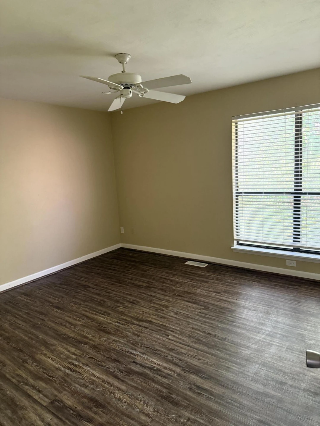 7318 Maple CT - Photo 7