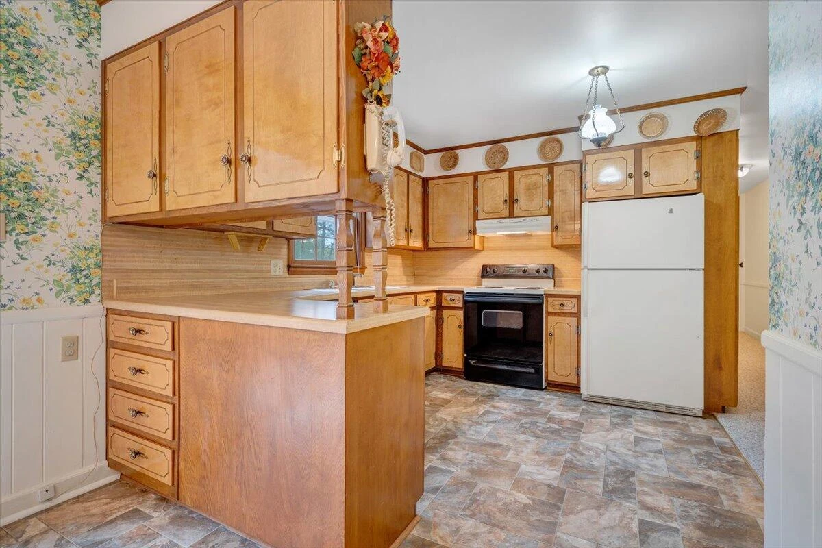 1673 Plantation DR - Photo 24