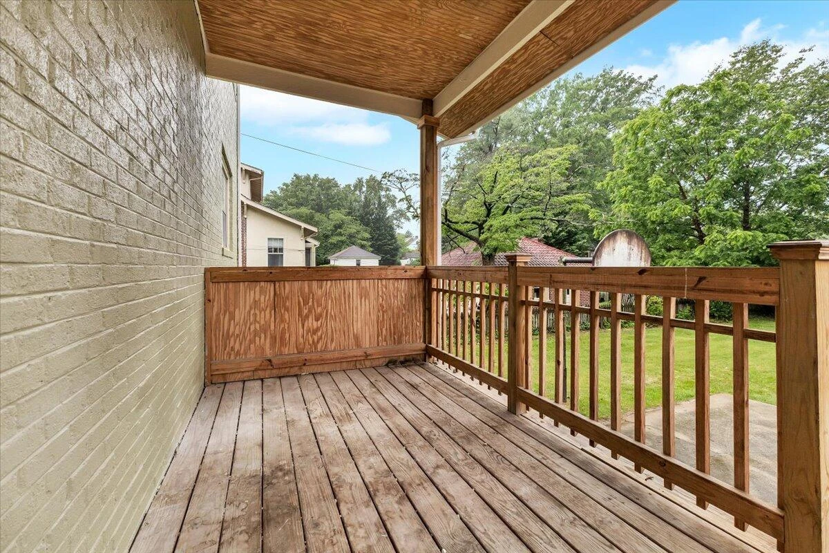 2219 Carter RD - Photo 16