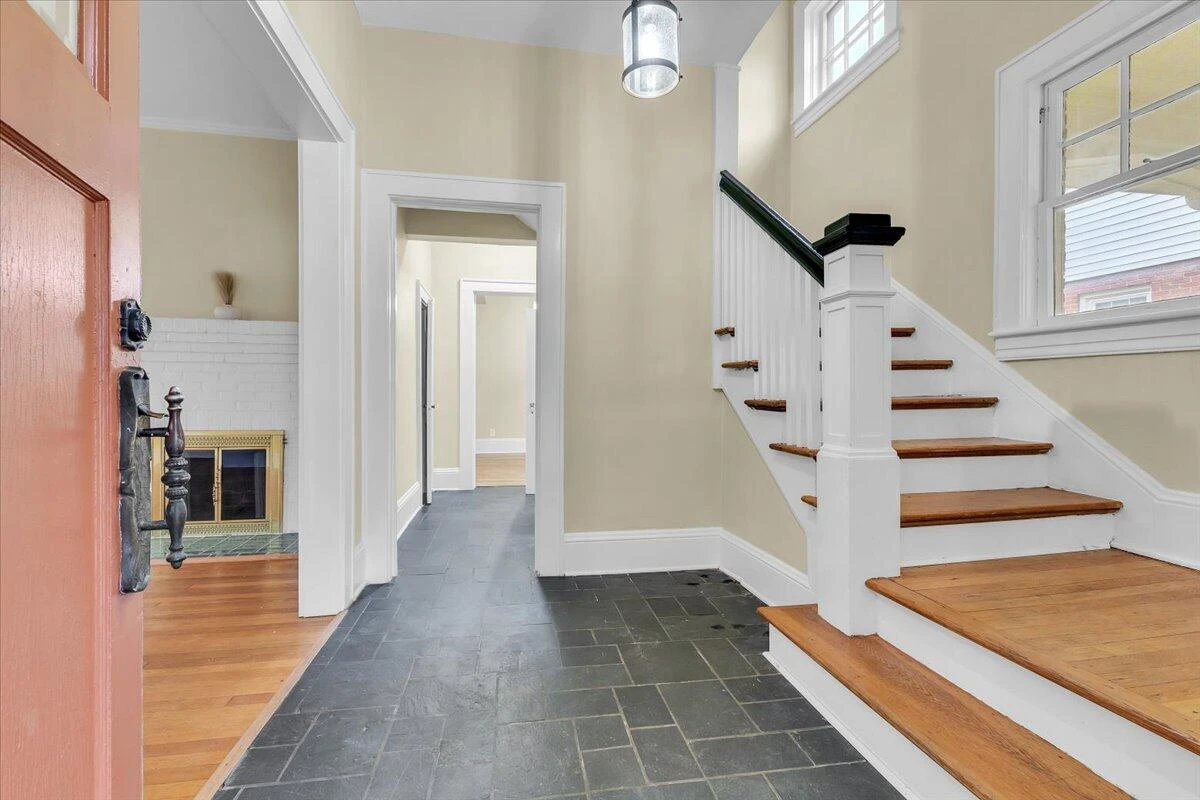 2219 Carter RD - Photo 6