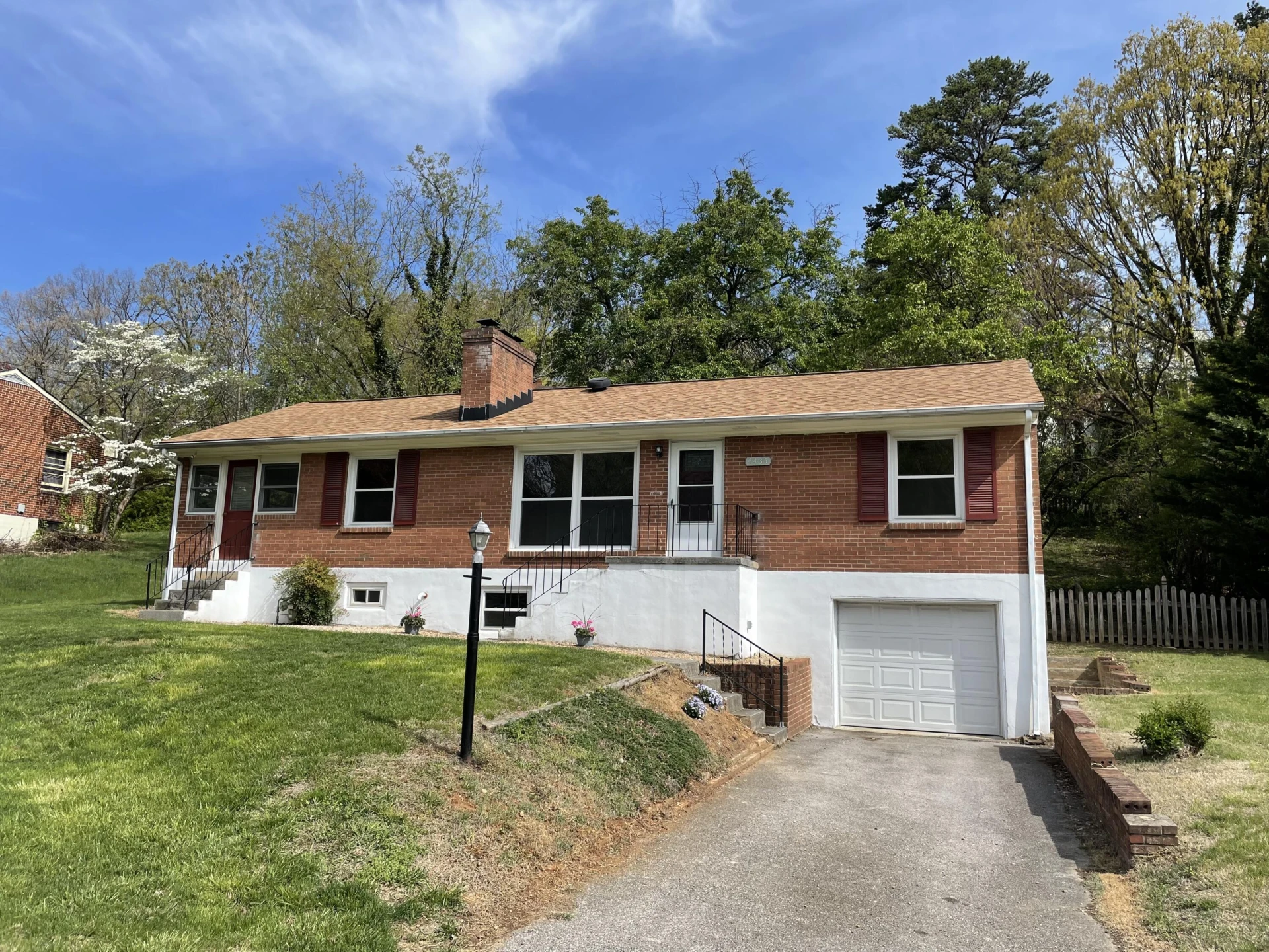 4435 Summit DR - Photo 3