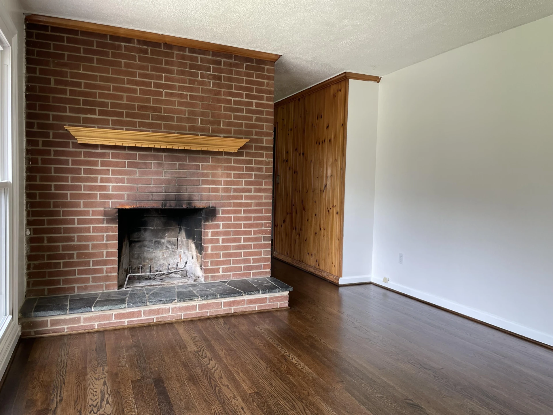 4435 Summit DR - Photo 6