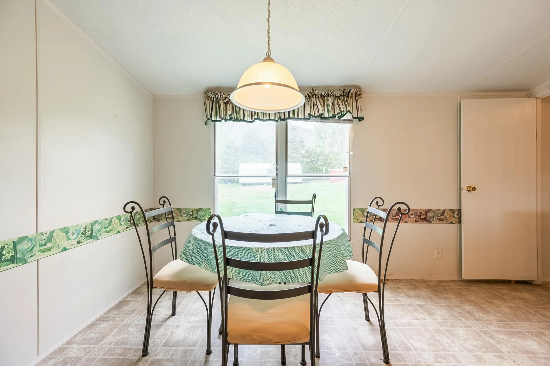 3588 Flatwoods RD - Photo 15
