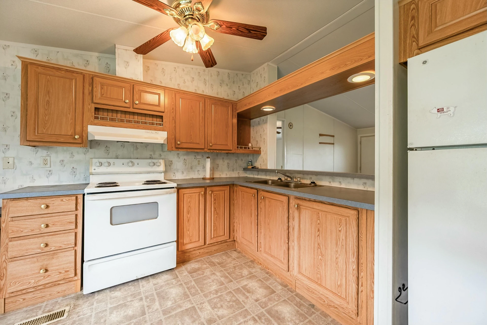 3588 Flatwoods RD - Photo 17