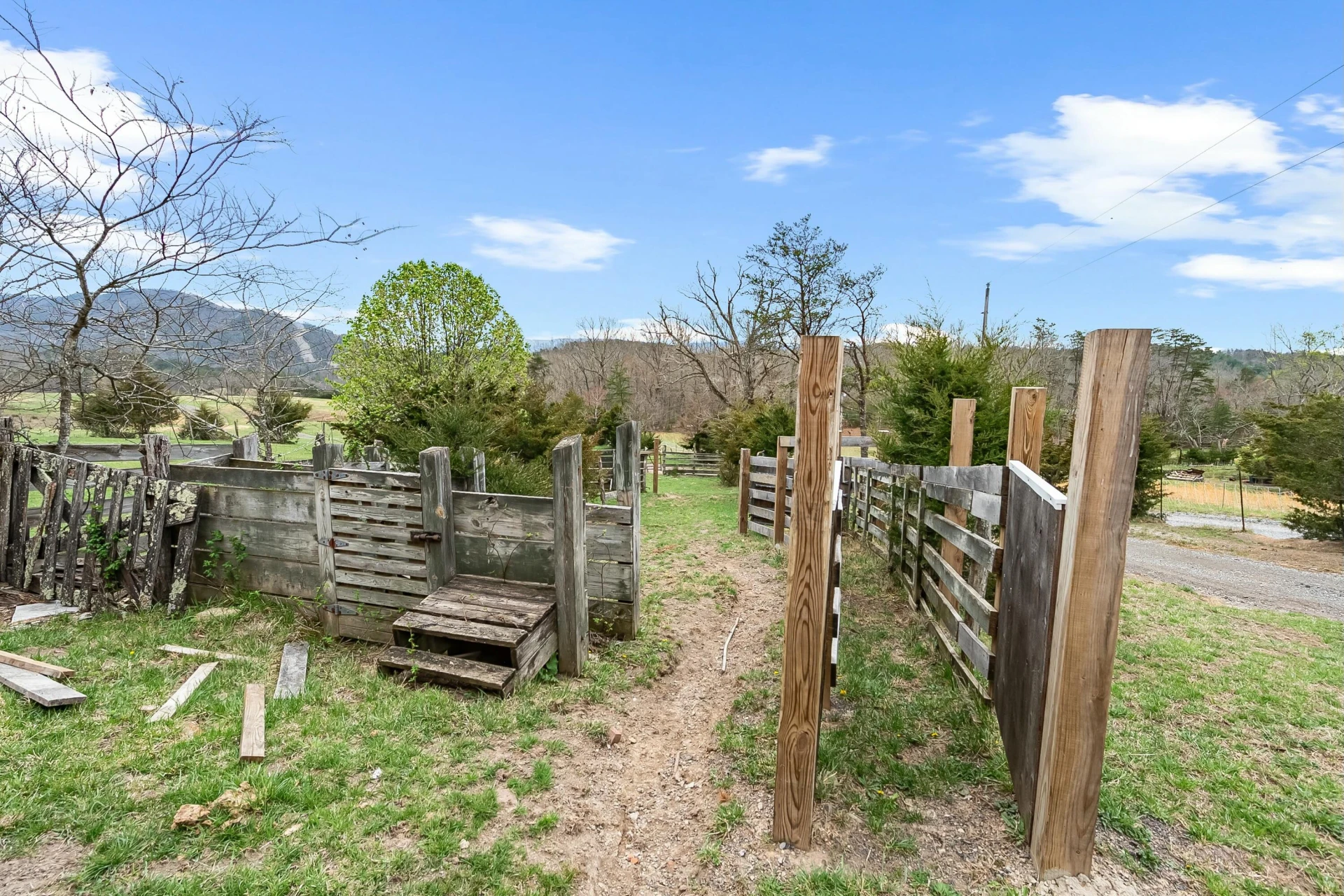3588 Flatwoods RD - Photo 49