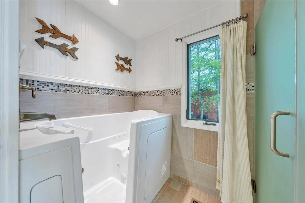 121 Briarcliff DR - Photo 33