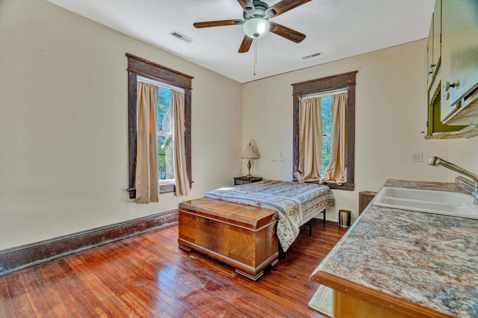 401 Elm AVE - Photo 25