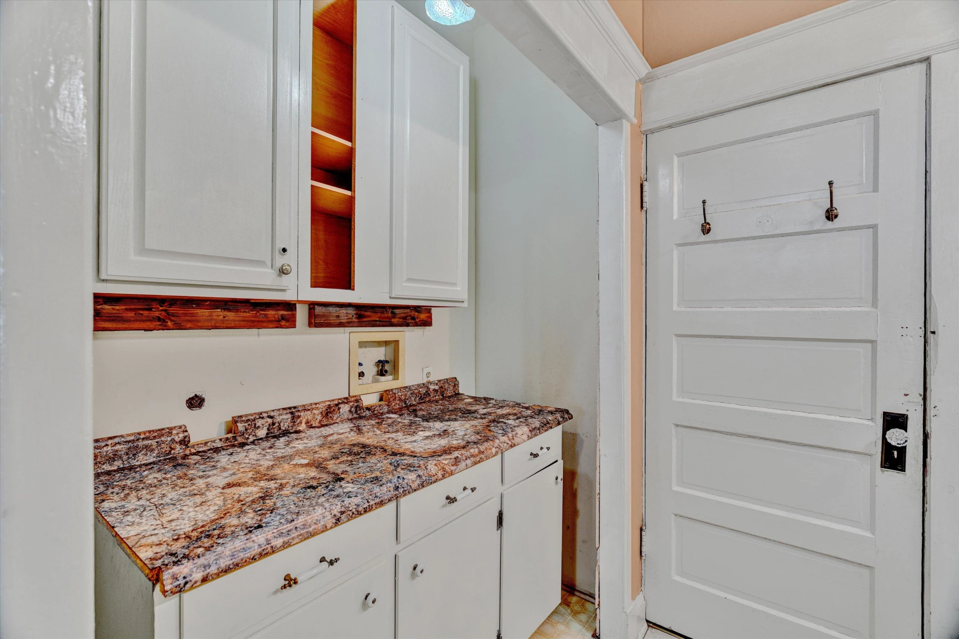 401 Elm AVE - Photo 29