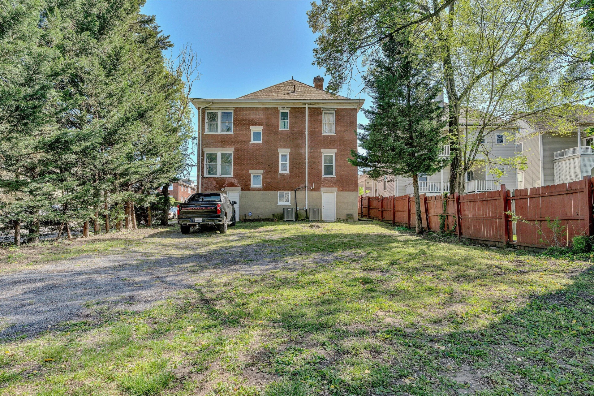 401 Elm AVE - Photo 44