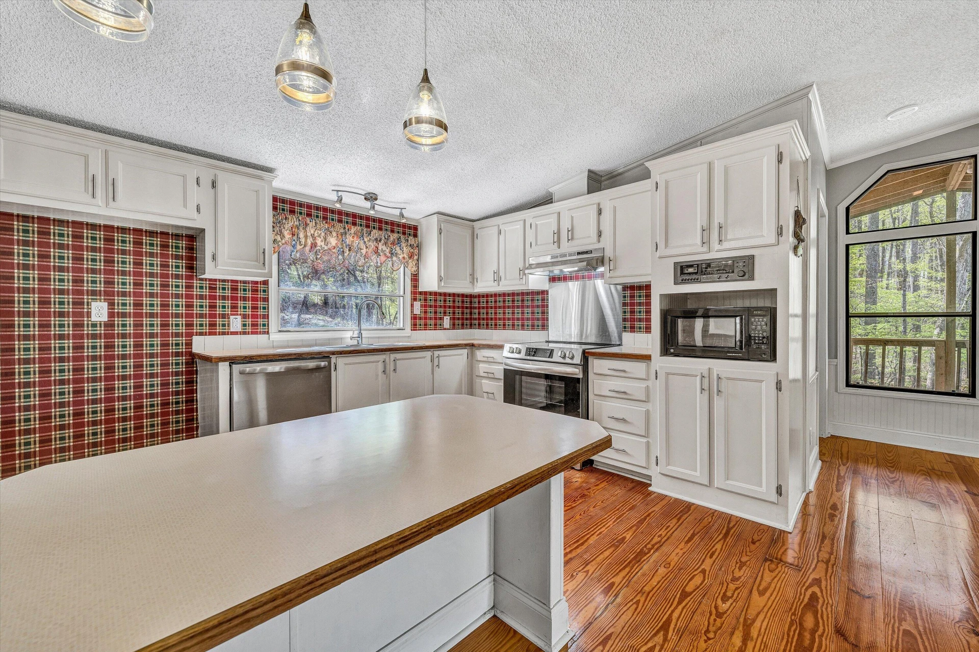 376 Limerick LN - Photo 13