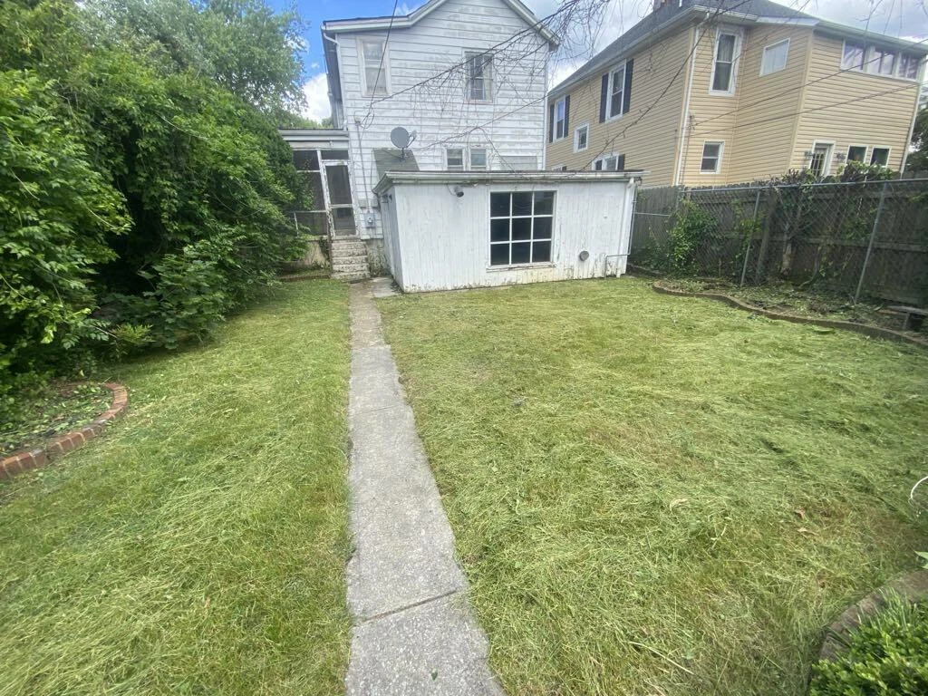 819 Mccormick BLVD - Photo 6