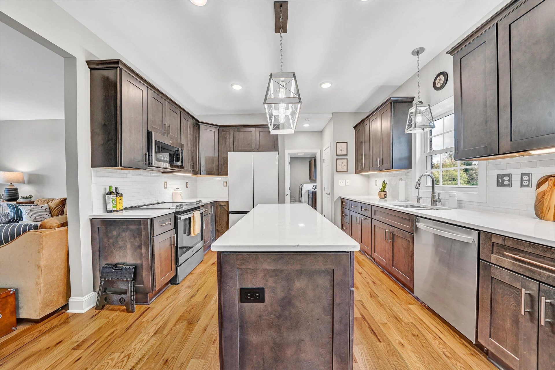 111 Halsey CT - Photo 16