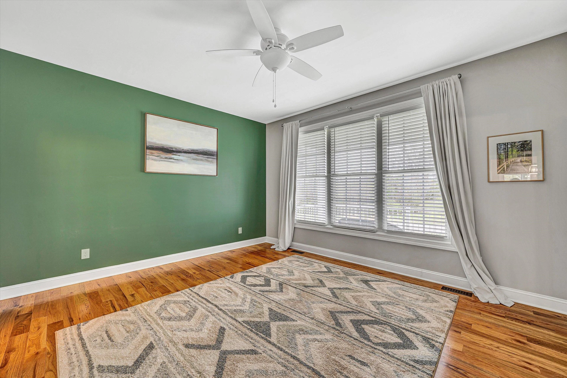 111 Halsey CT - Photo 29