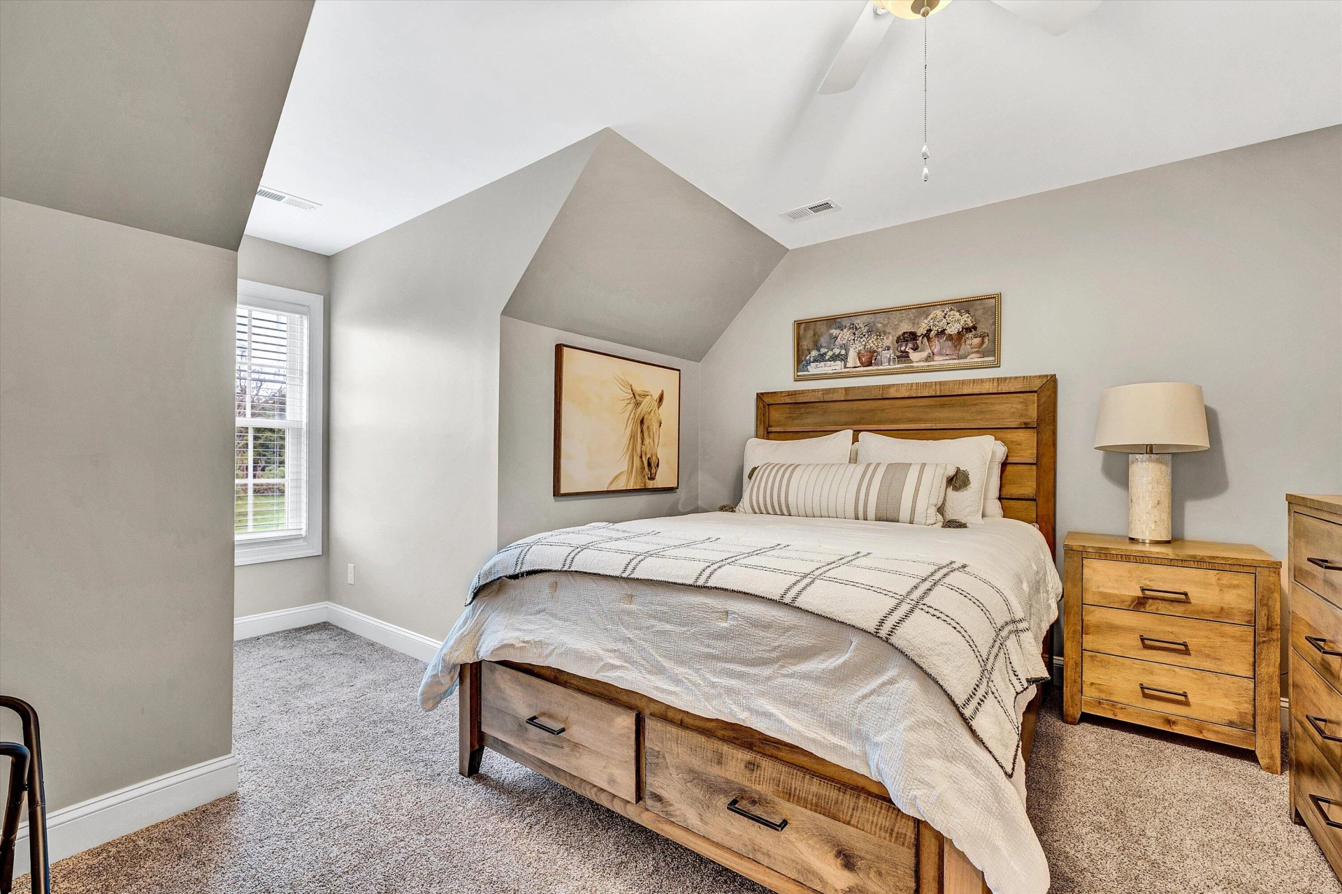 111 Halsey CT - Photo 37
