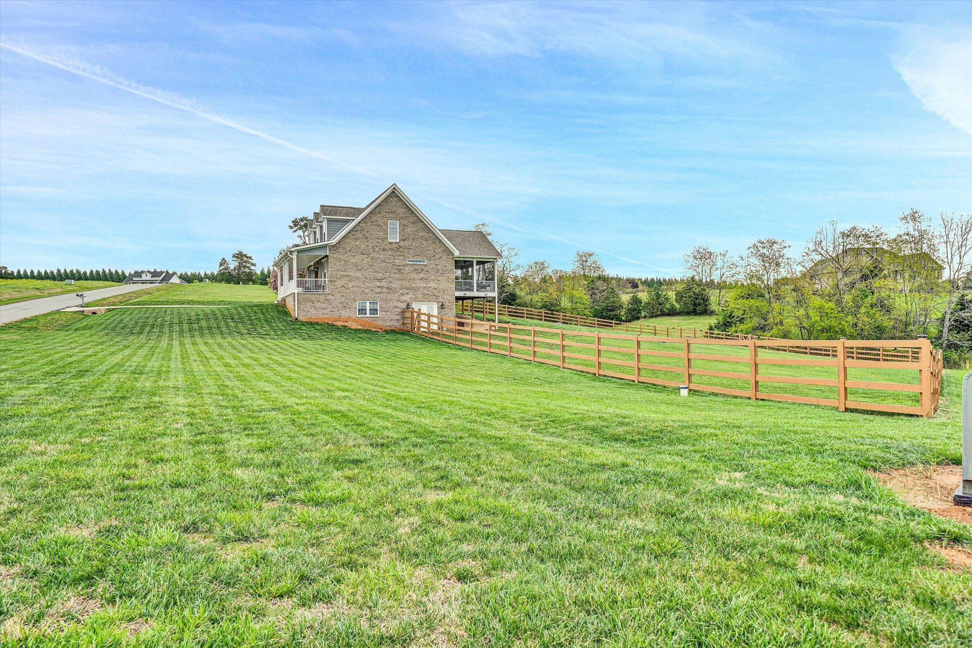 111 Halsey CT - Photo 57