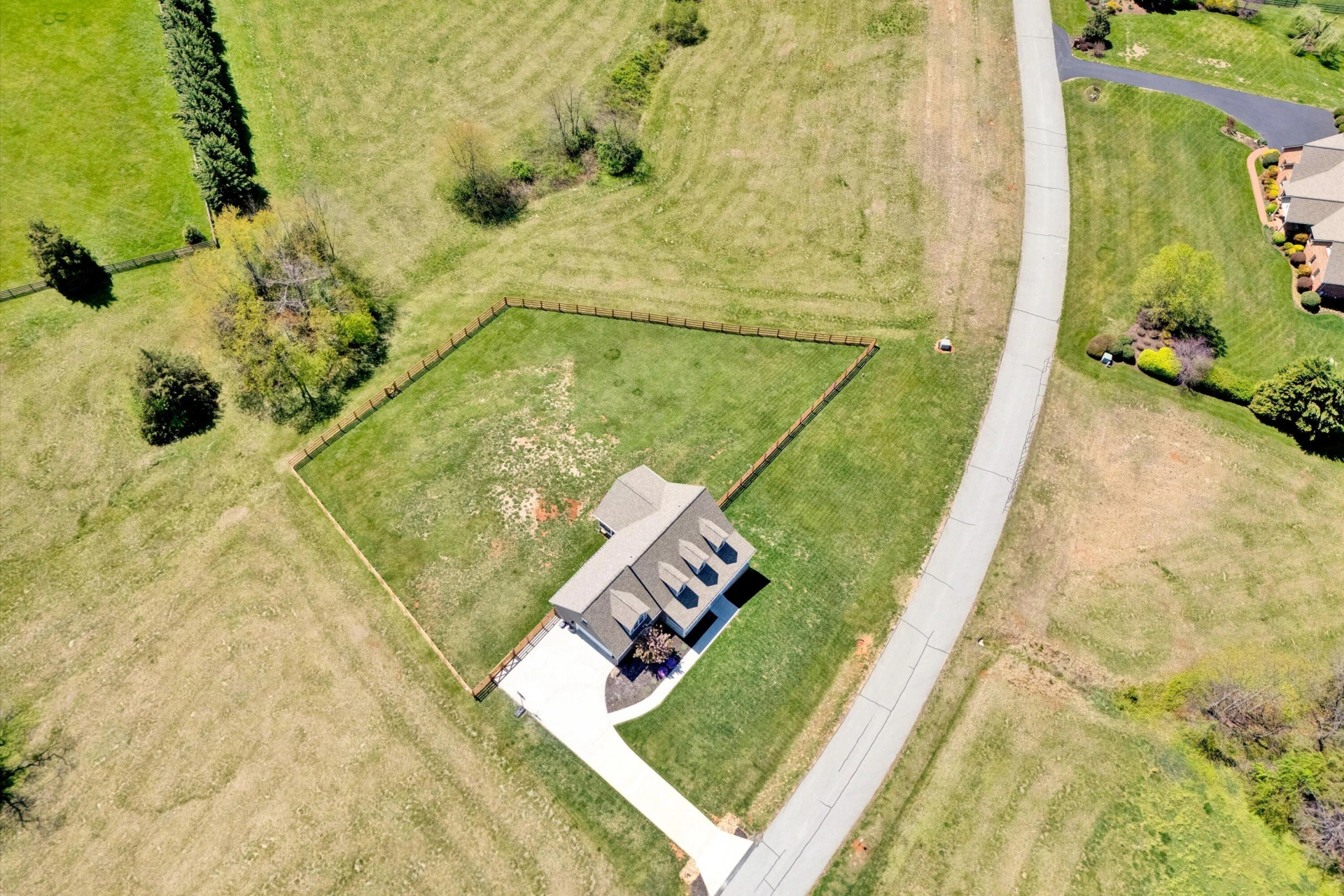 111 Halsey CT - Photo 60