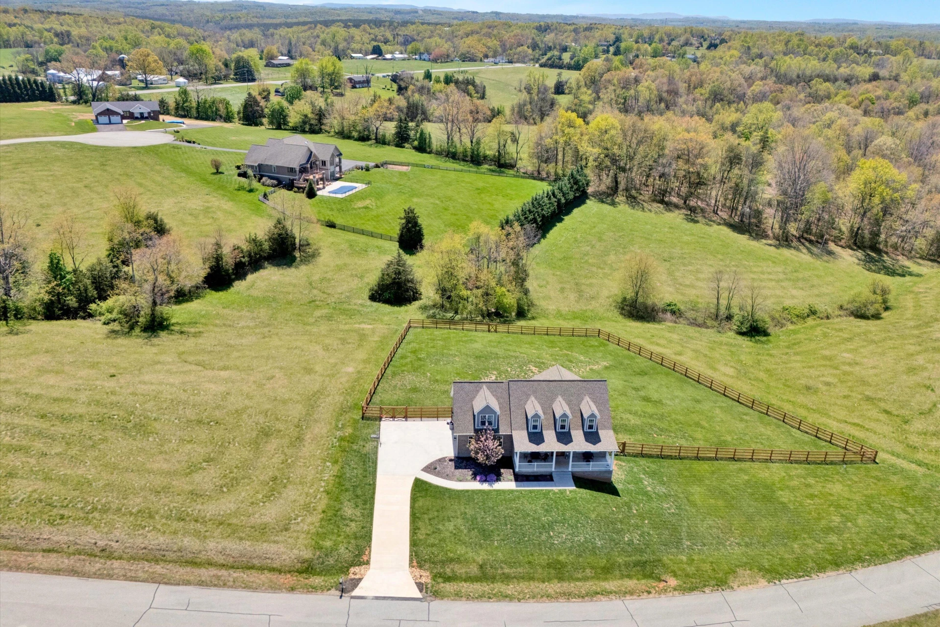 111 Halsey CT - Photo 64