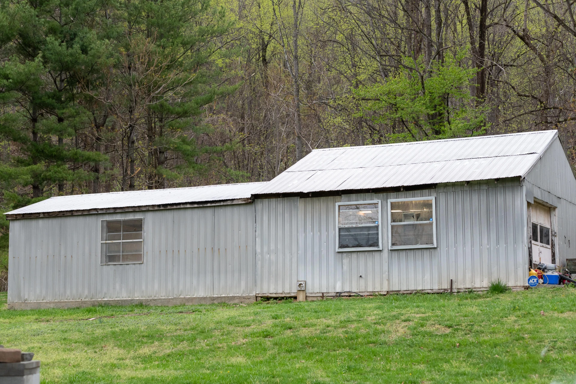 233 MASONS KNOB RD - Photo 32