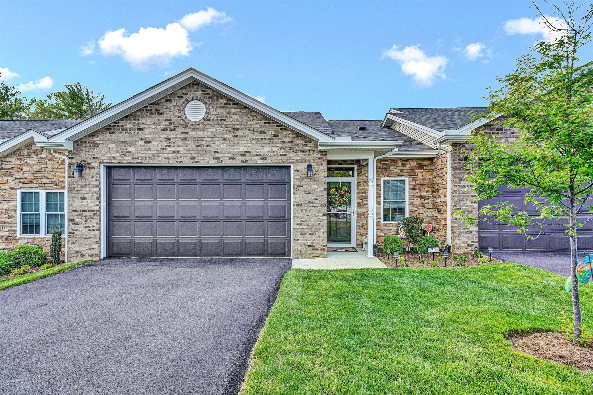 20 Tinker Valley DR