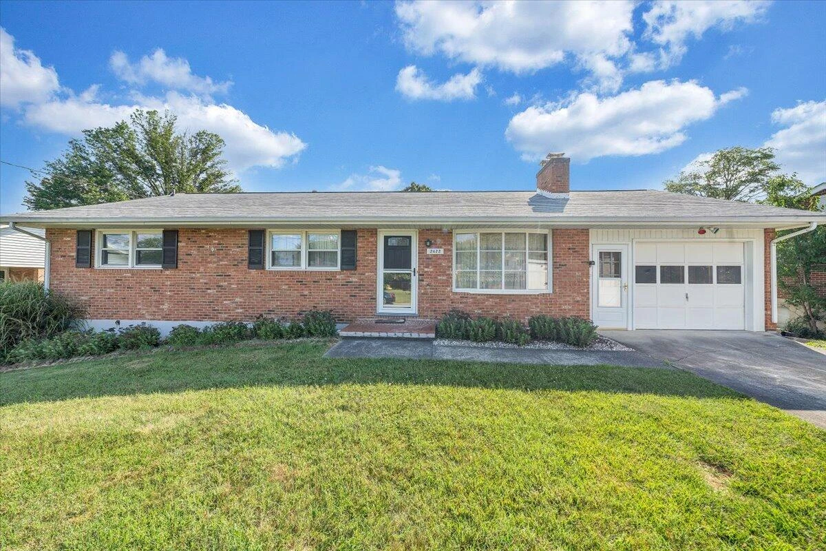 2422 Kingston RD