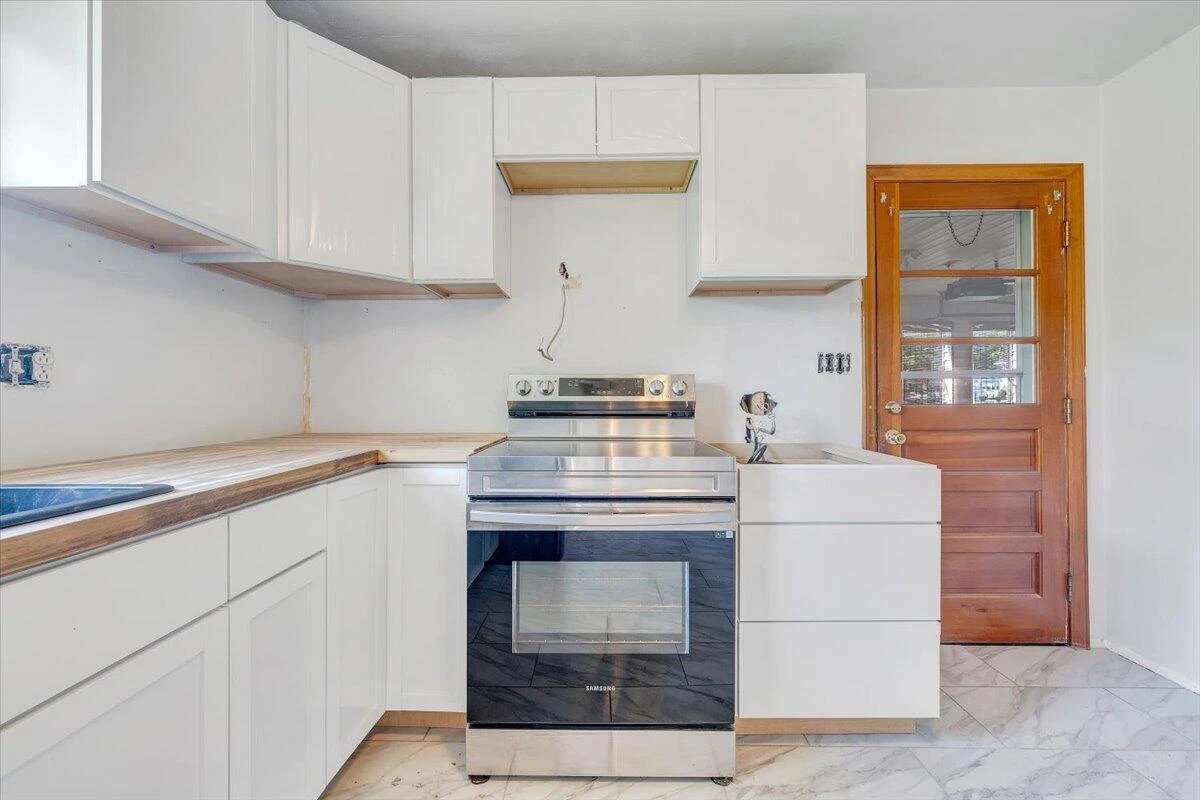 2422 Kingston RD - Photo 24