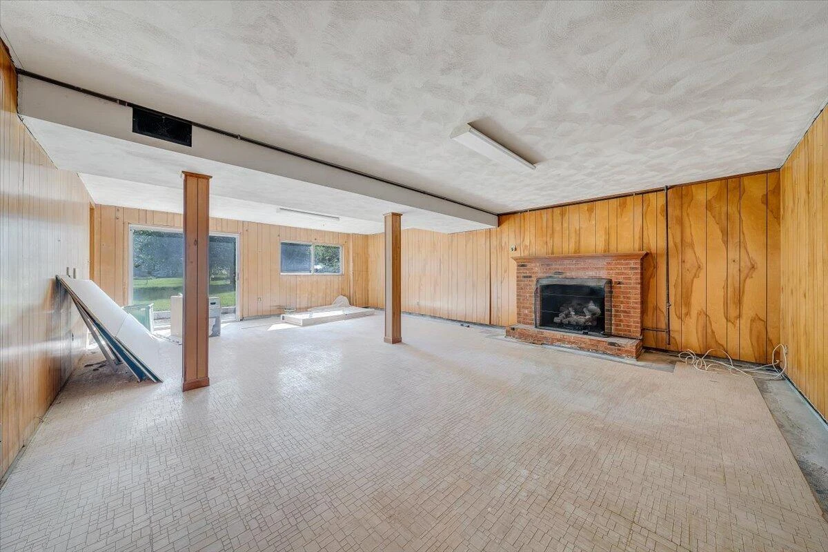 2422 Kingston RD - Photo 29