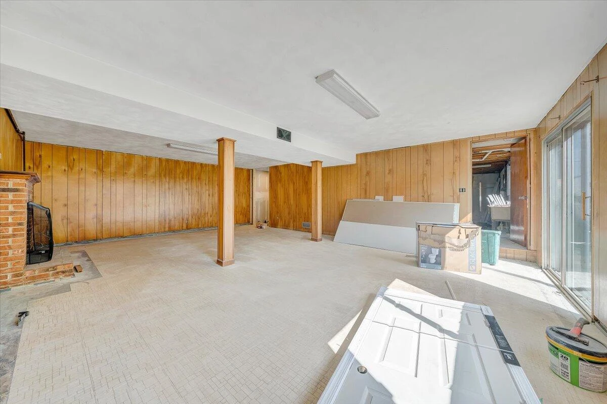 2422 Kingston RD - Photo 30