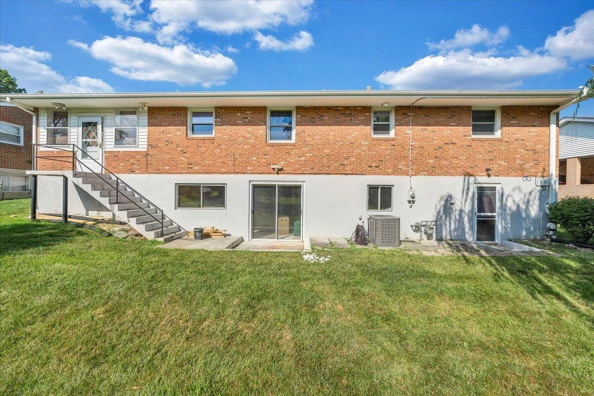 2422 Kingston RD - Photo 34