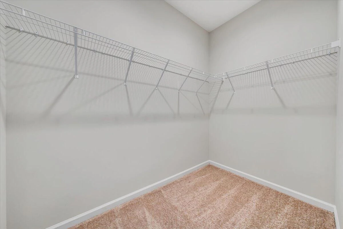 121 Parker LN - Photo 19