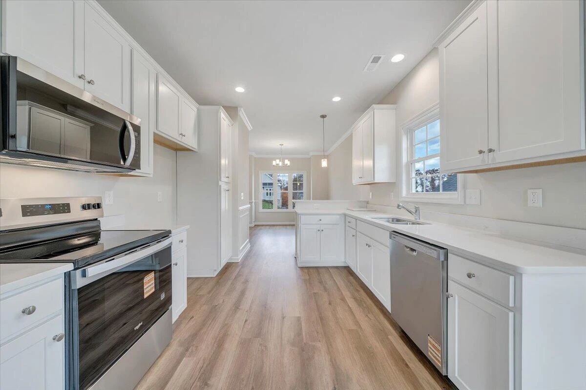121 Parker LN - Photo 11