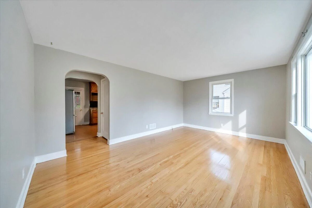 4622 Eden DR - Photo 2