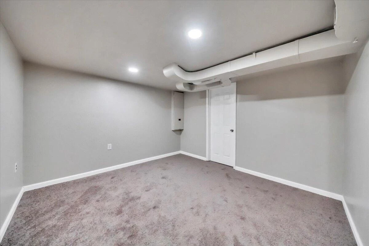 4622 Eden DR - Photo 25