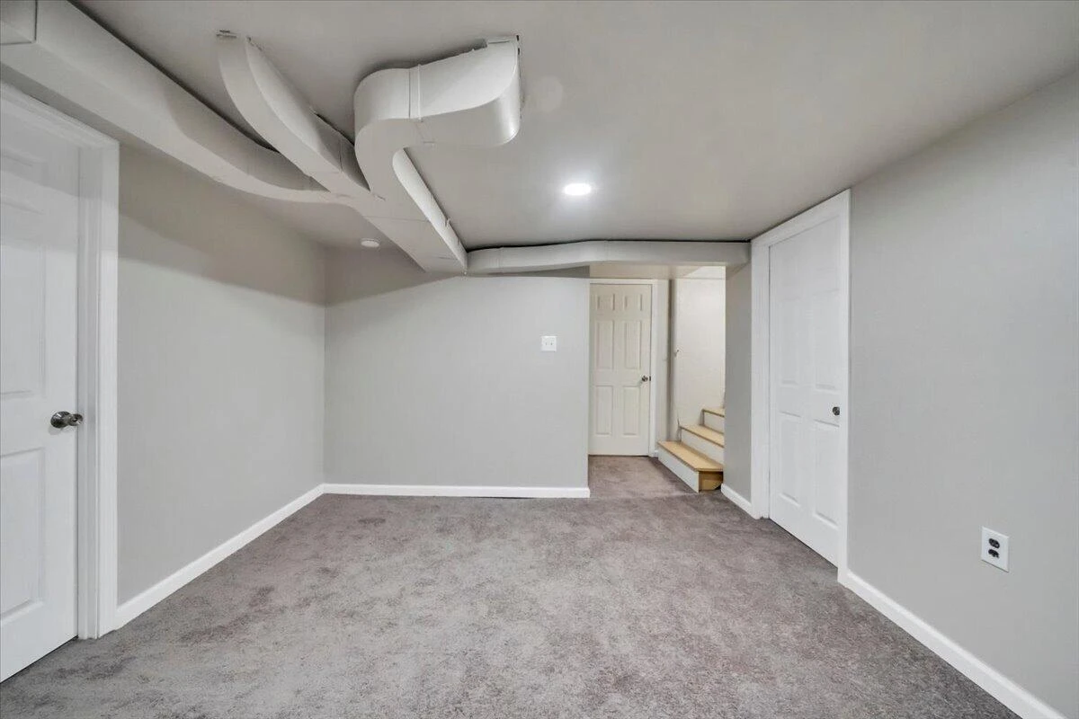 4622 Eden DR - Photo 27