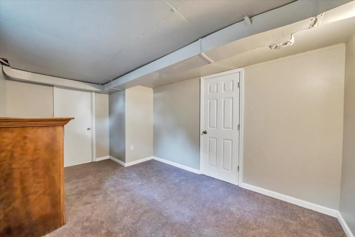 4622 Eden DR - Photo 29