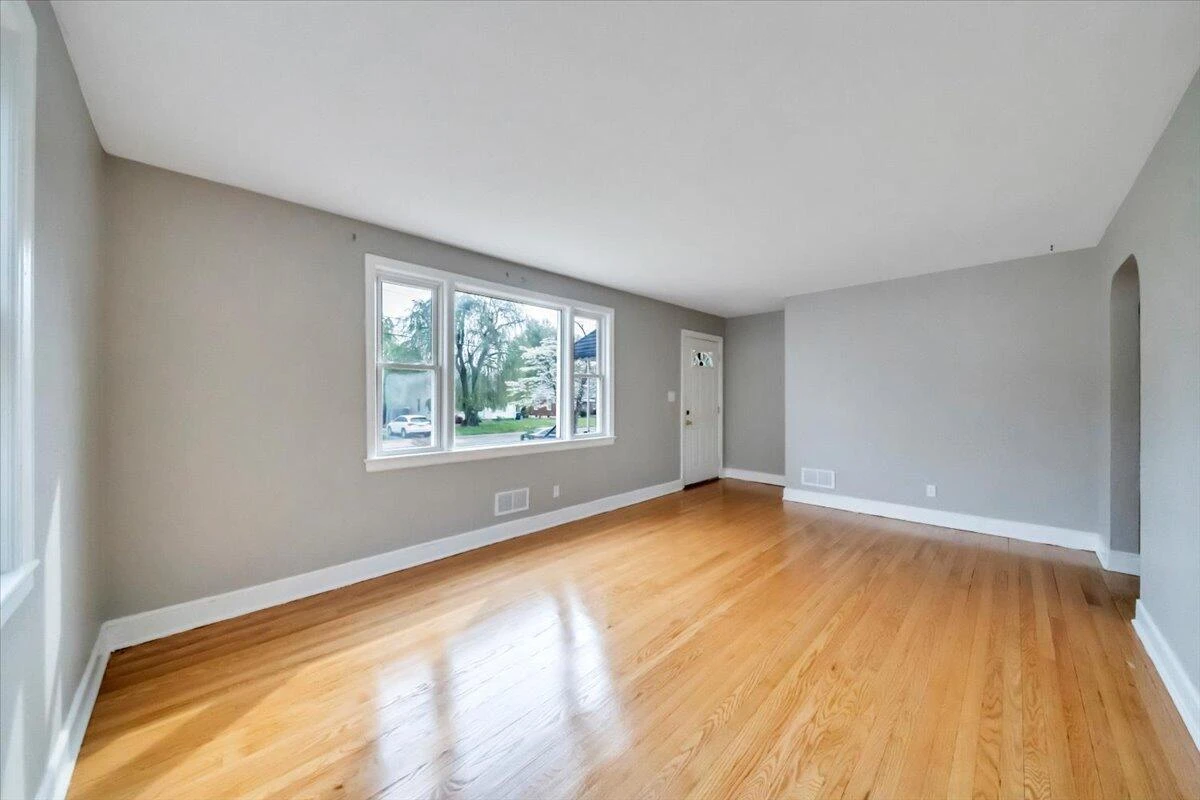 4622 Eden DR - Photo 4