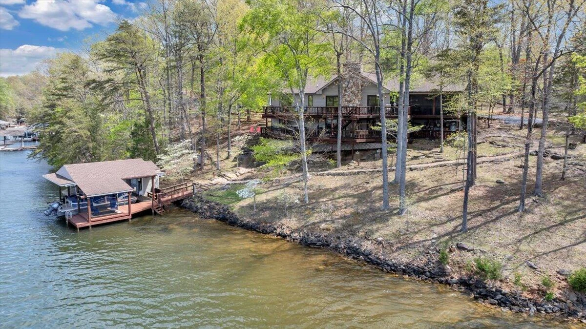 3131 TIMBERWOOD LN