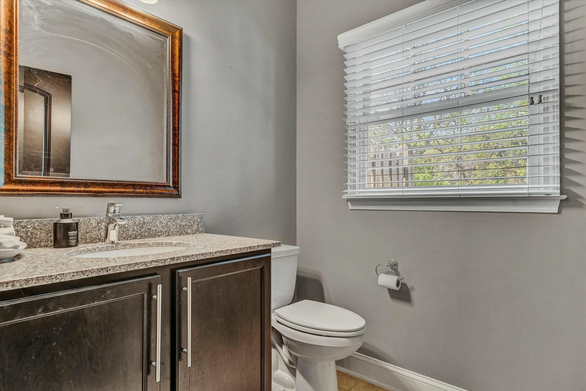 650 Janette AVE - Photo 11