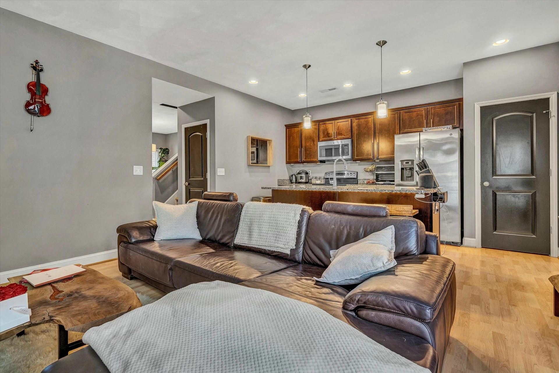 650 Janette AVE - Photo 6