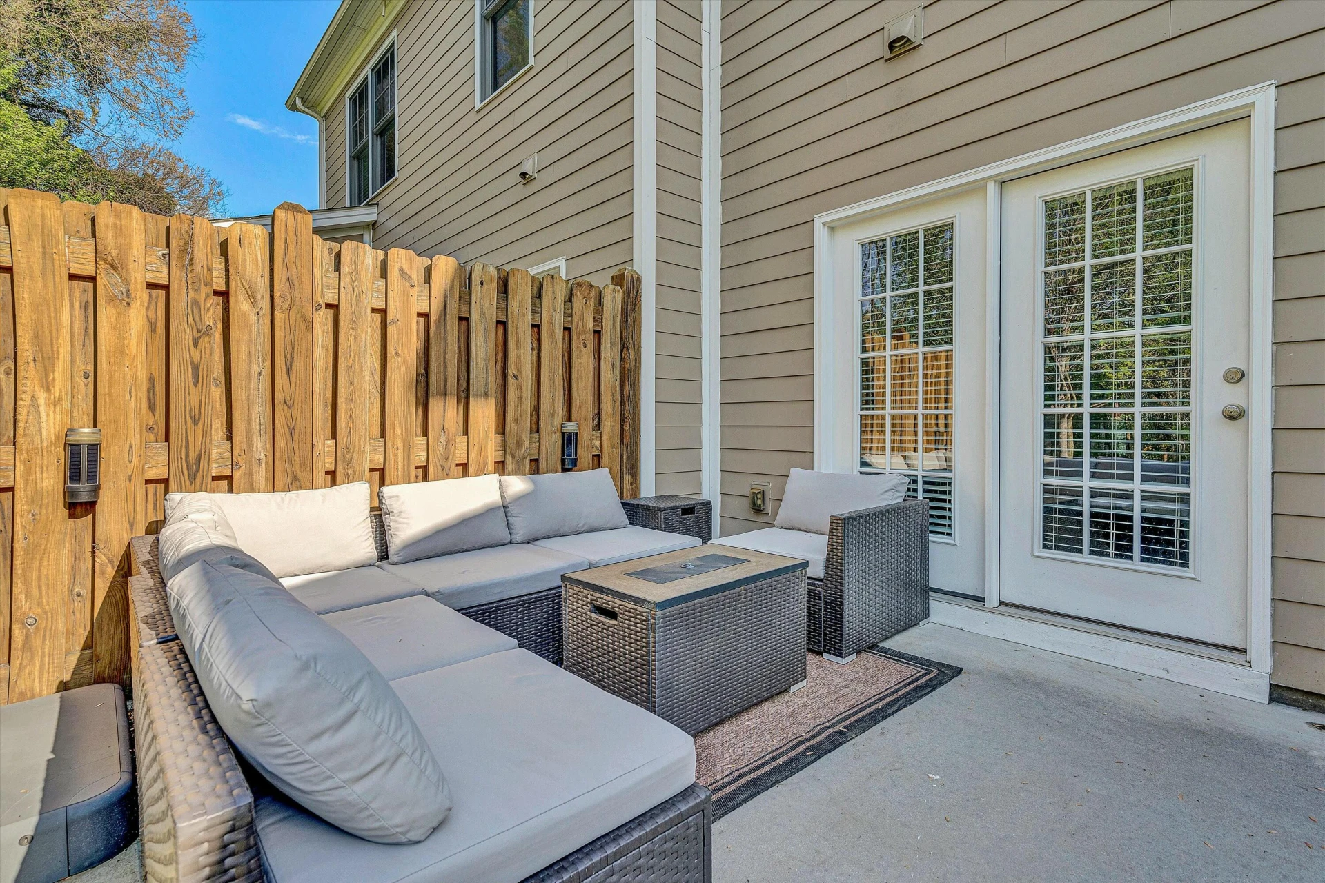 650 Janette AVE - Photo 8