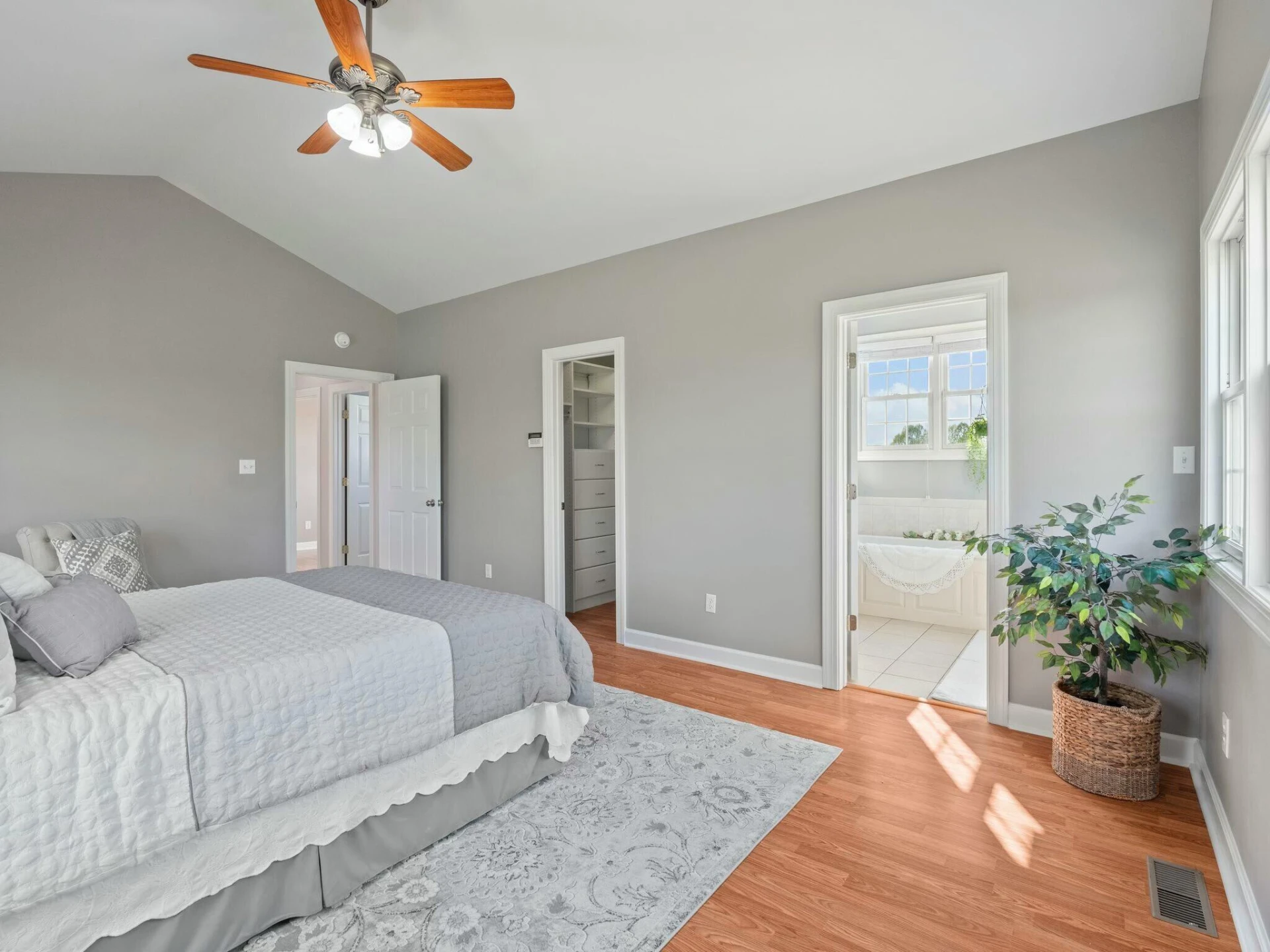 425 Greenhouse RD - Photo 26