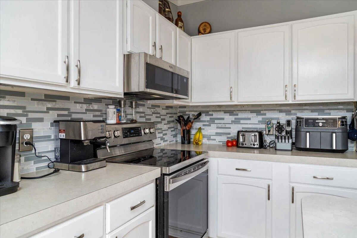 9249 Sweet Annie DR - Photo 10